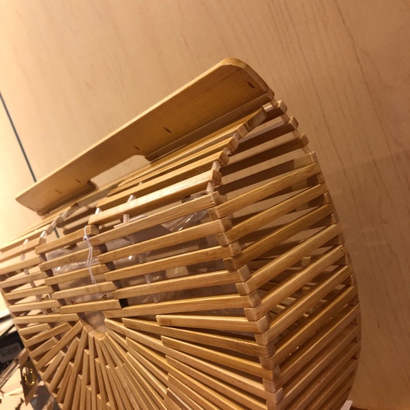 Half moon bamboo slat basket handbag - Picture 6 of 6